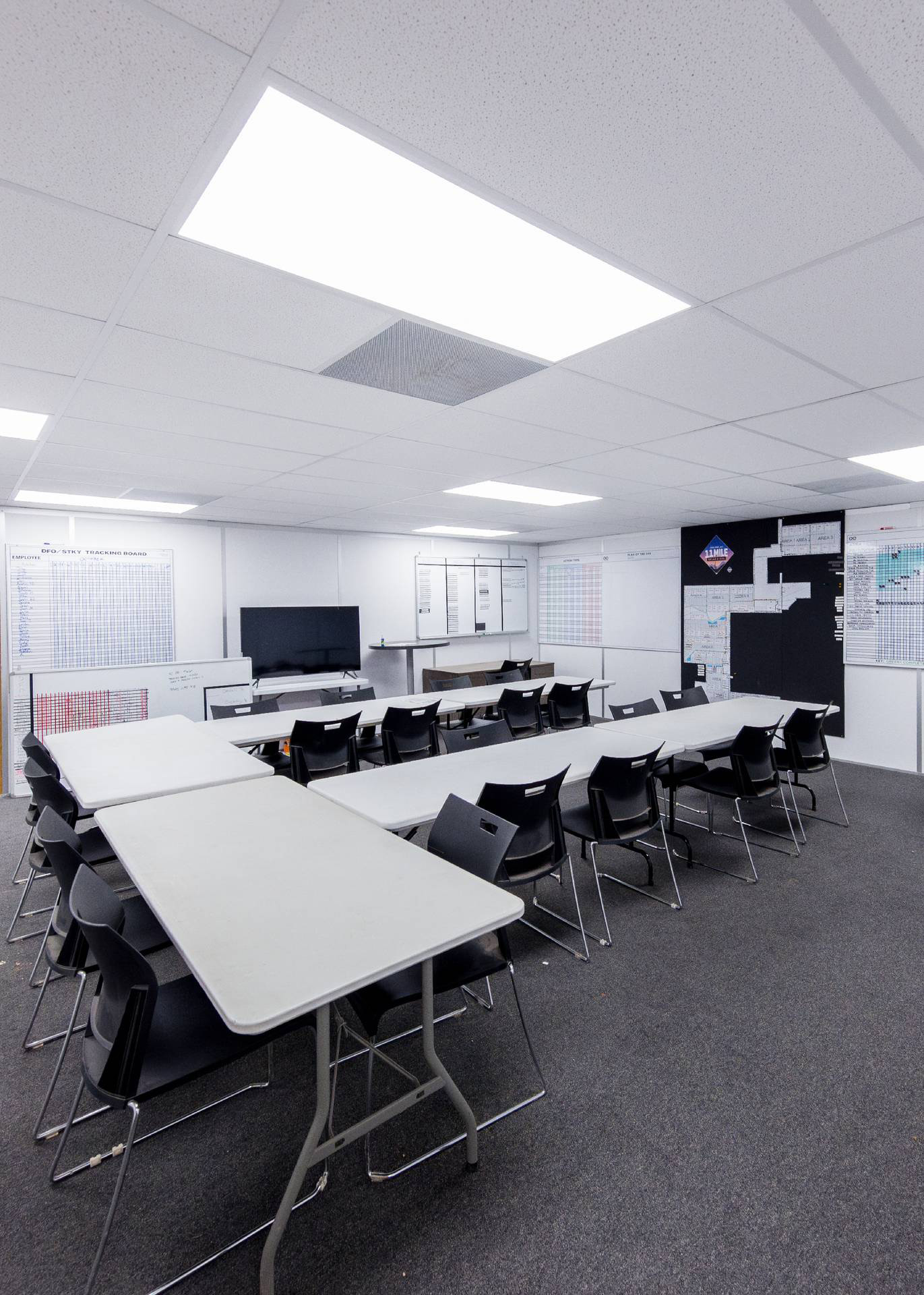 11 Mile Solar OFFICE INTERIOR